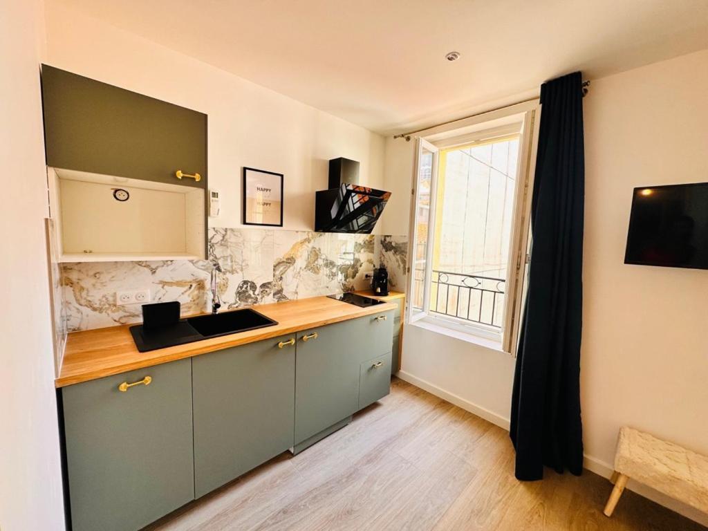 Les Appartements De Nana 8 - Studio Hypercentre, Rue Meynadier, Palais & Plage, Clim, Wifi Cannes Buitenkant foto